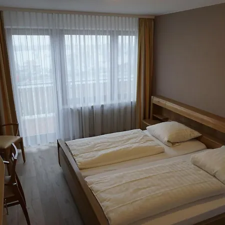 Ruthmann-rheinblick Garni 2* Oestrich-Winkel