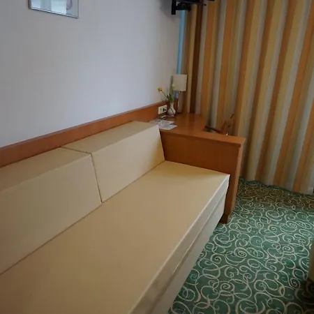 Ruthmann-rheinblick Garni 2* Oestrich-Winkel