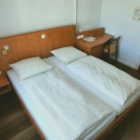 ホテル B＆b ルットマン ラインブリック 2*