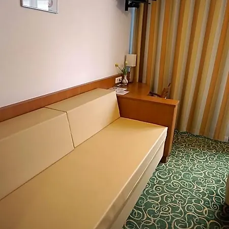Hotel Ruthmann-rheinblick Garni 2*